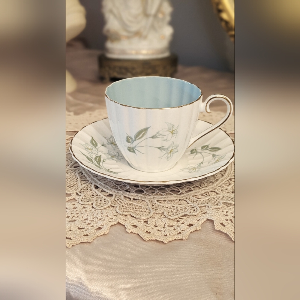 Vintage Susie Cooper Fine Bone China Teacup & Saucer Baby Blue w/ White Flowers